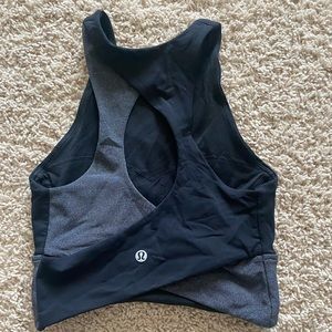 Worn twice // LuluLemon sports bra